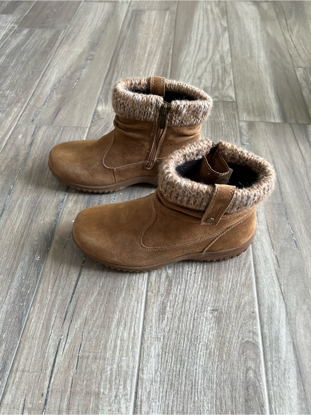 Khombu women Tan Suede Winter Boots with Knit Cuff